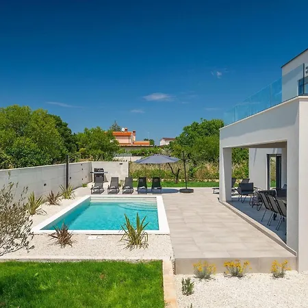 Holiday home Esire
