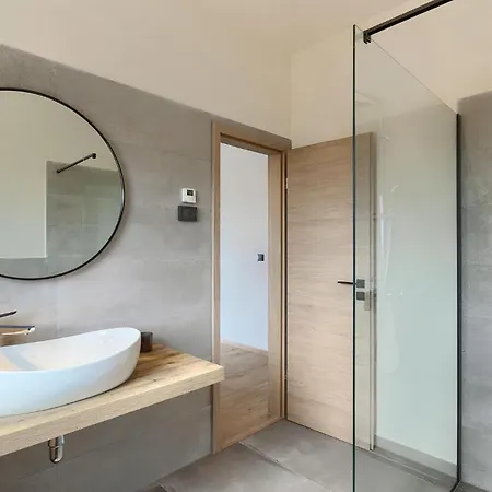 Ferienhaus Esire Pula