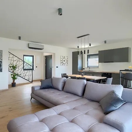 Esire Holiday home *