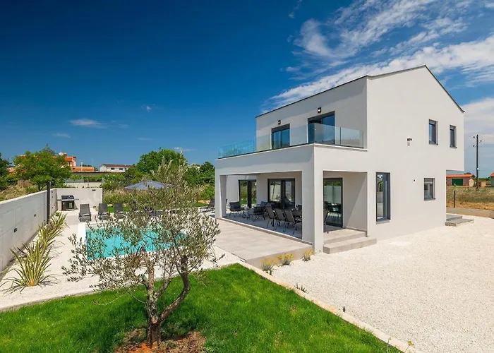 Ferienhaus Esire