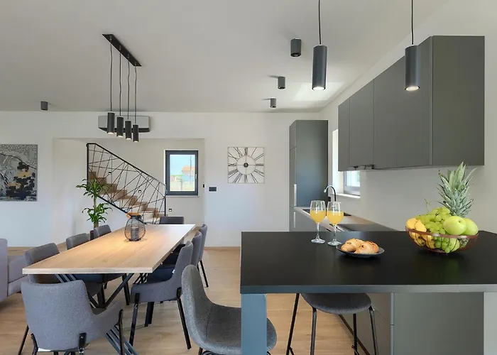 Ferienhaus Esire