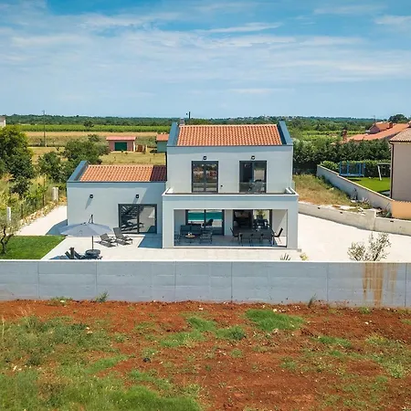 Esire Tatil Evi