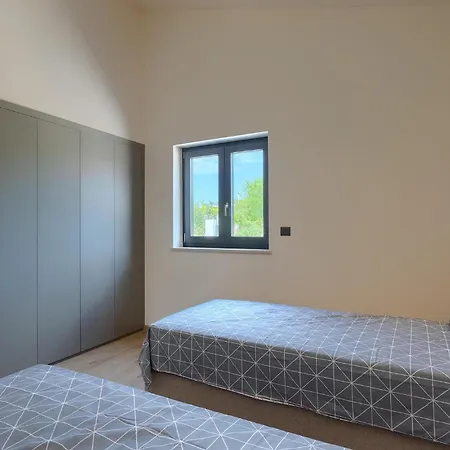 Esire Tatil Evi