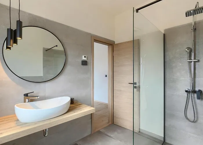 Tatil Evi Esire Pula